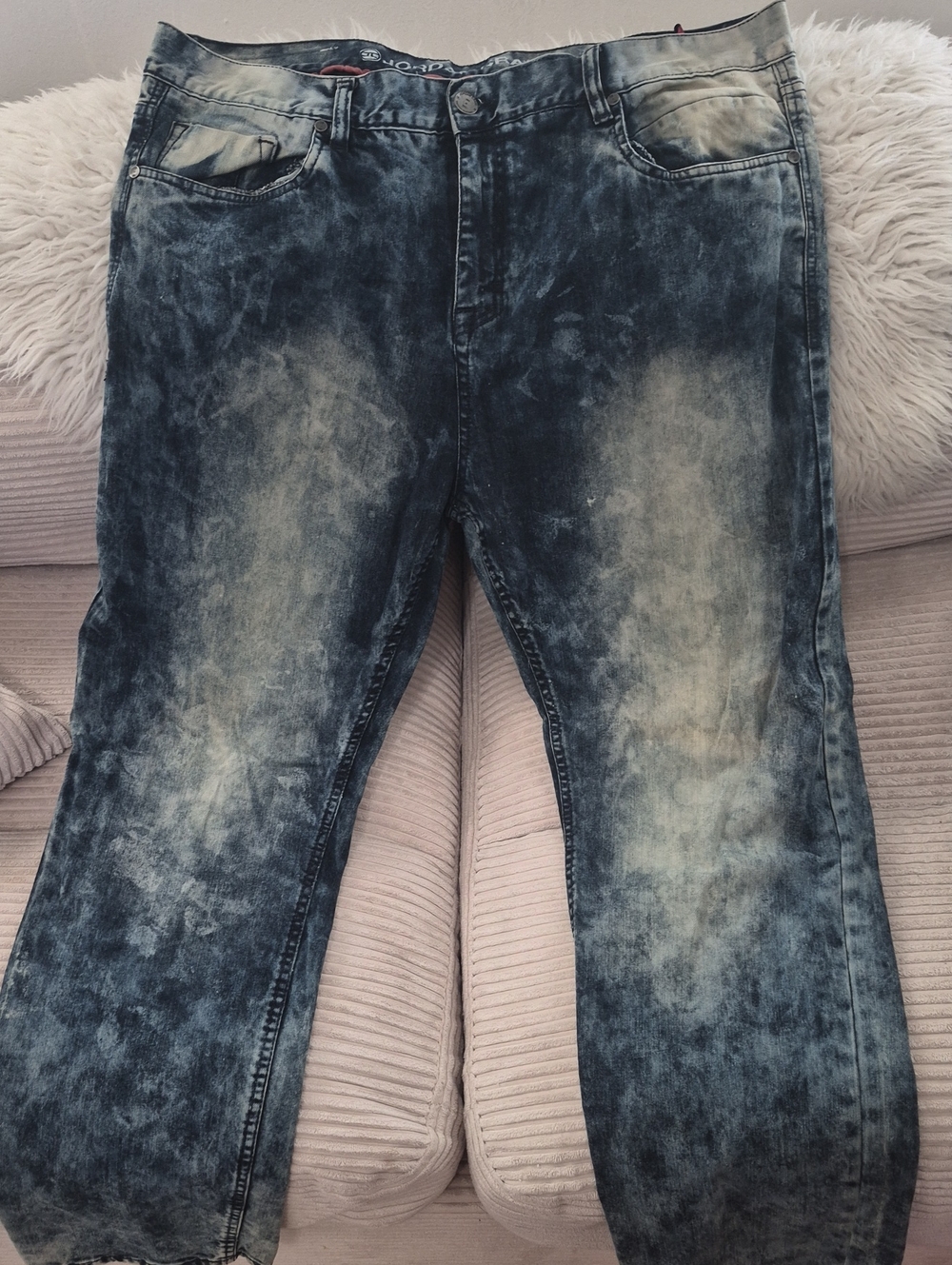 Jordan Craig Men's Washed Black and Gray Acid-Wash Jeans